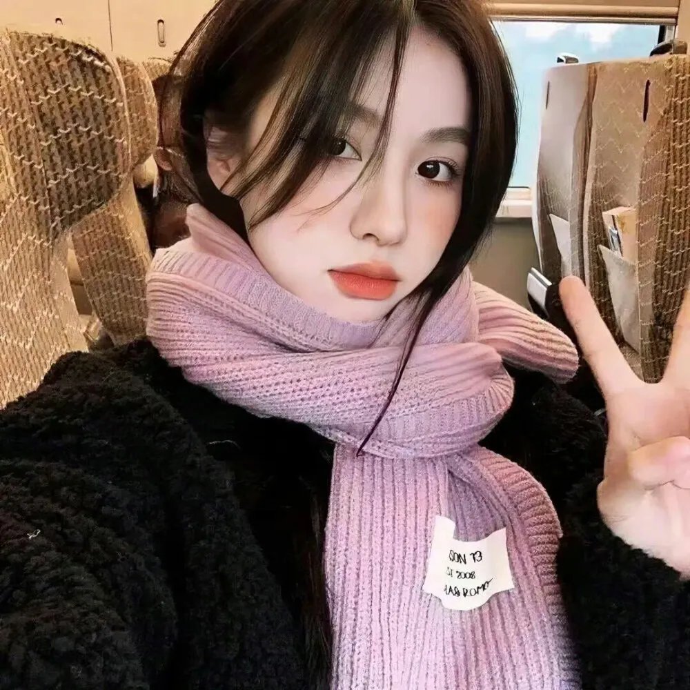 院子里的女人